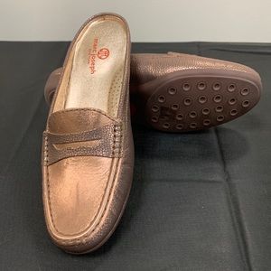 Marc Jospeh women’s union mule.